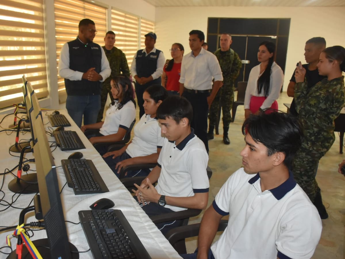 Ejército Nacional fortalece la prevención del reclutamiento infantil con tecnología en la Orinoquía