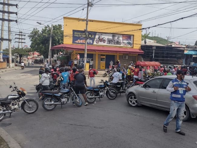 El gremio de transportadores asegura que no permitirán prohibiciones para circular por la Avenida Pedro de Heredia y El Bosque
