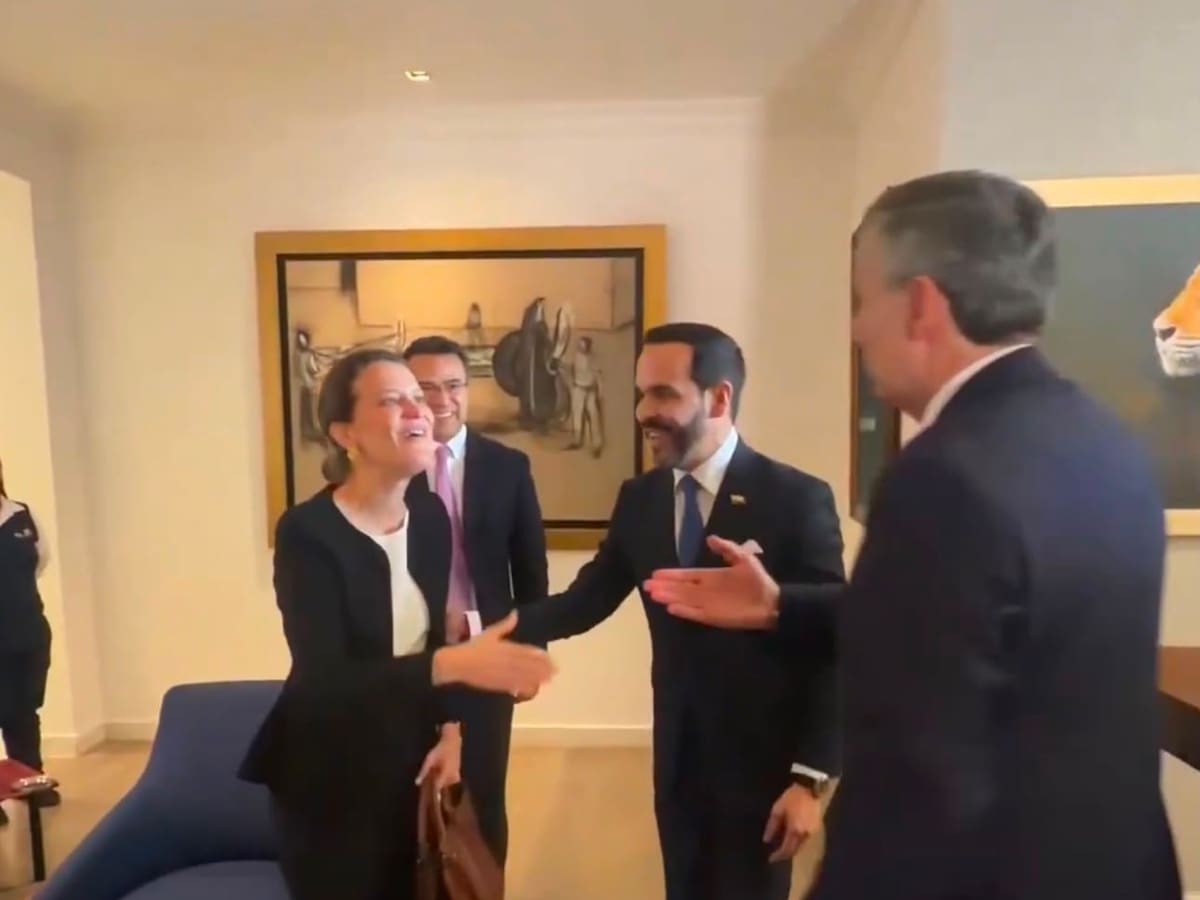 Abelardo de la Espriella y su ministro de Hacienda designado se reunieron con el Banco Mundial