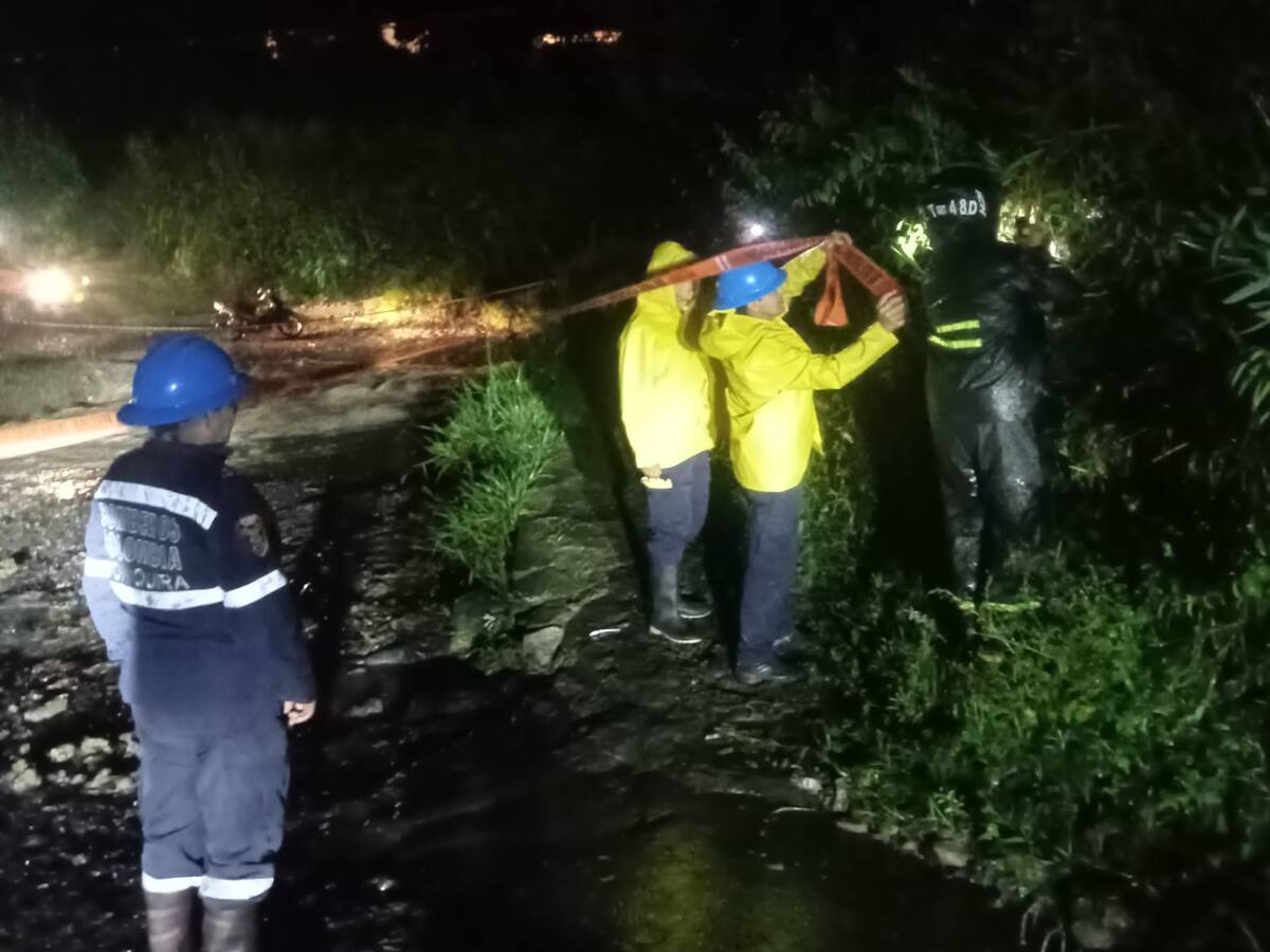 Emergencia en Moniquirá por fuerte aguacero: deslizamientos, evacuaciones y vías cerradas