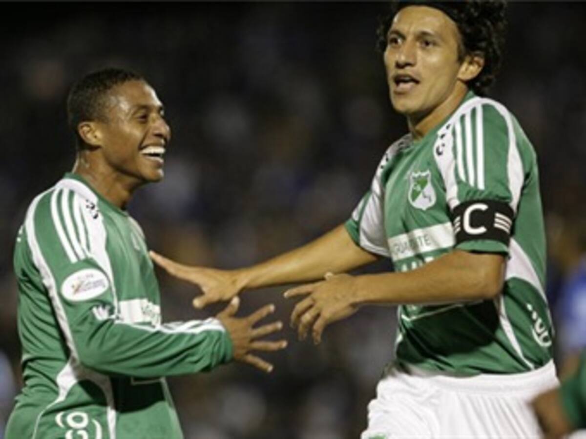 Cali venció 3-1 al Medellín y Chicó superó 1-0 a Santa Fe en el futbol colombiano