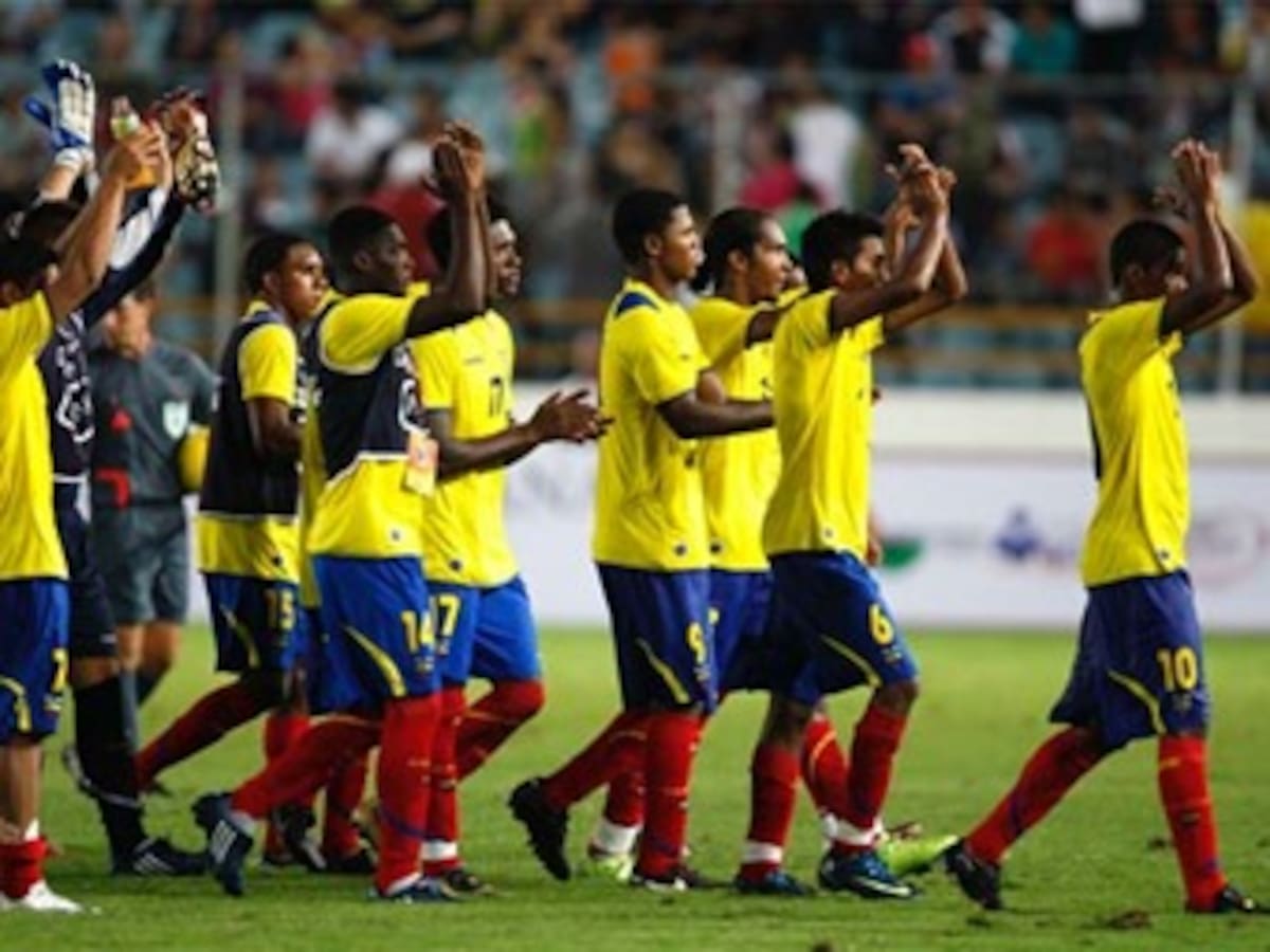 Ecuador convoca a 21 jugadores para Mundial de Colombia-2011