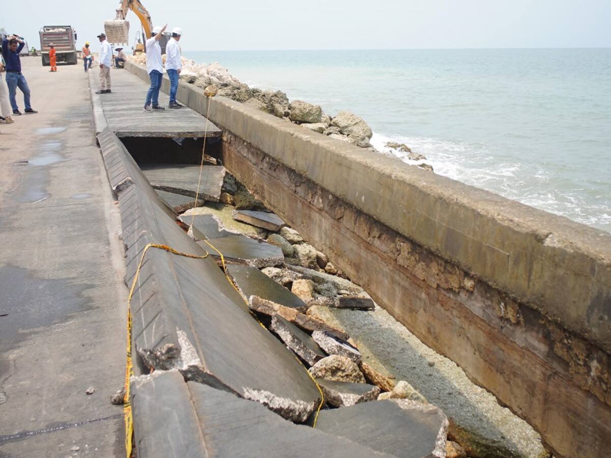 Obras de mantenimiento en Avenida Santander de Cartagena van hasta finales de abril