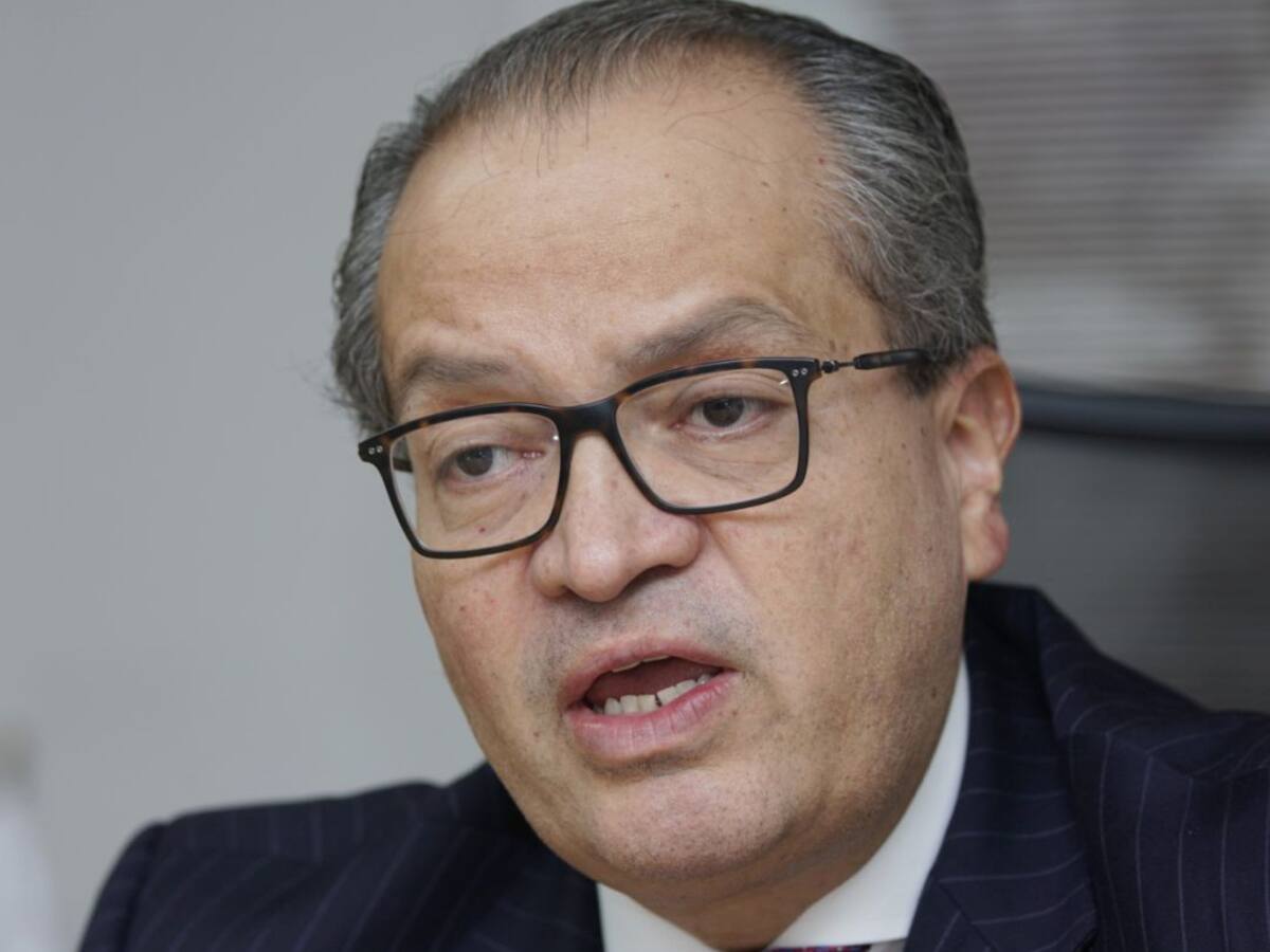 “Cambiar reglas de juego no es responsable”: Procurador sobre caso Santrich