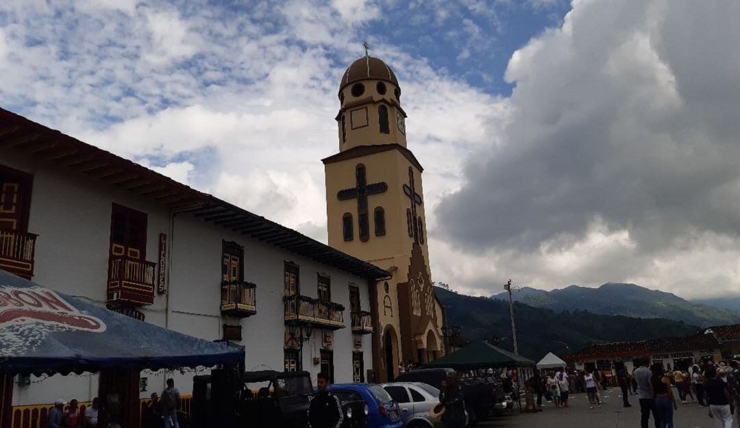 Este fin de semana, es el remate de las fiestas en homenaje al libertador Simón Bolívar en Salento