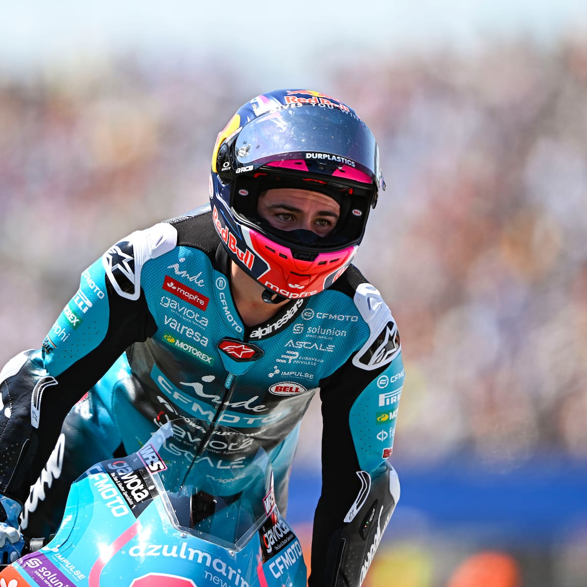 David Alonso vive una jornada para el olvido en Silverstone: repase la parrilla de salida en Moto2