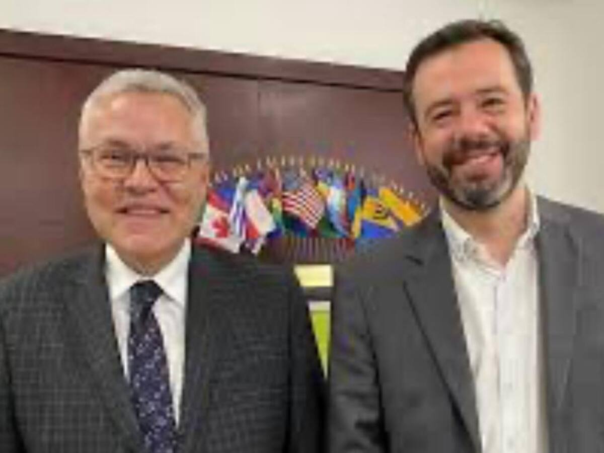 Enigmática acusación del columnista Ramiro Bejarano a Carlos Fernando Galán