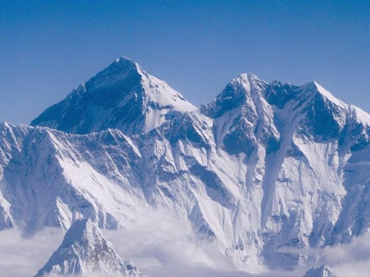 Avalanchas tras sismo en Nepal deja 10 montañistas muertos en el Everest