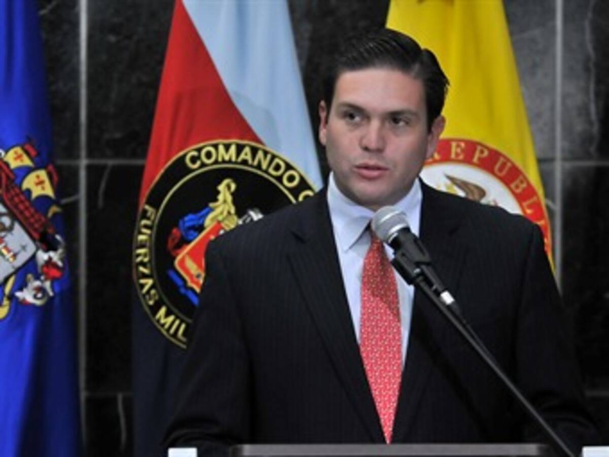 Avance de proceso de paz es la derrota militar de las Farc: Mindefensa
