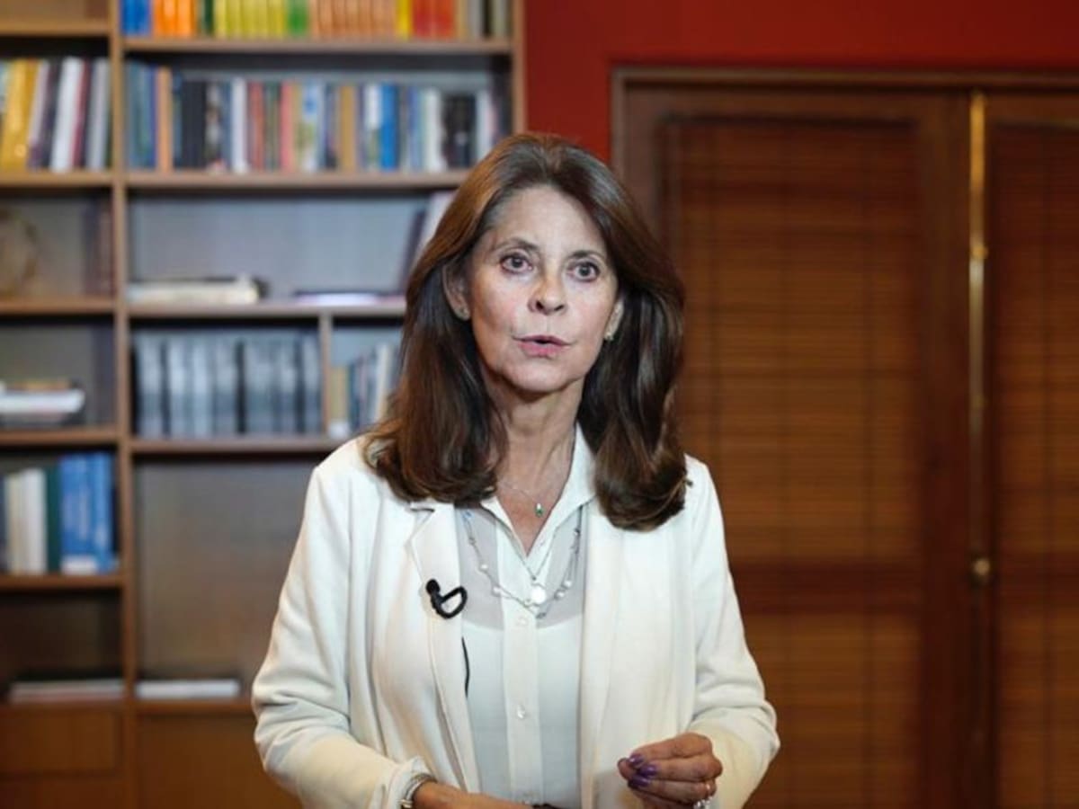 Marta Lucía Ramírez: “No tuve responsabilidad en adquisición de aviones”