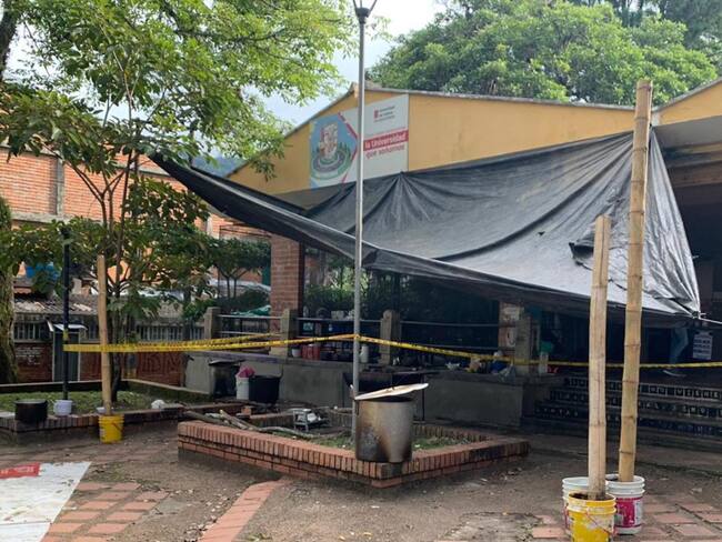 Con protesta, estudiantes piden que les paguen el semestre