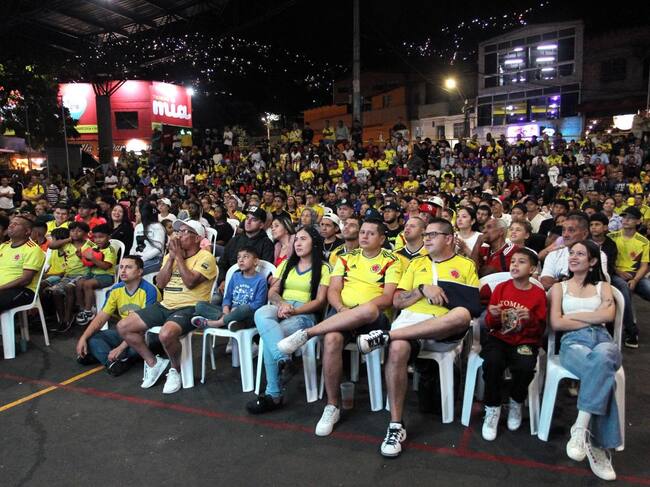 Pantallas gigantes para ver a la selección en Medellín. Foto: Alcaldía de Medellín.