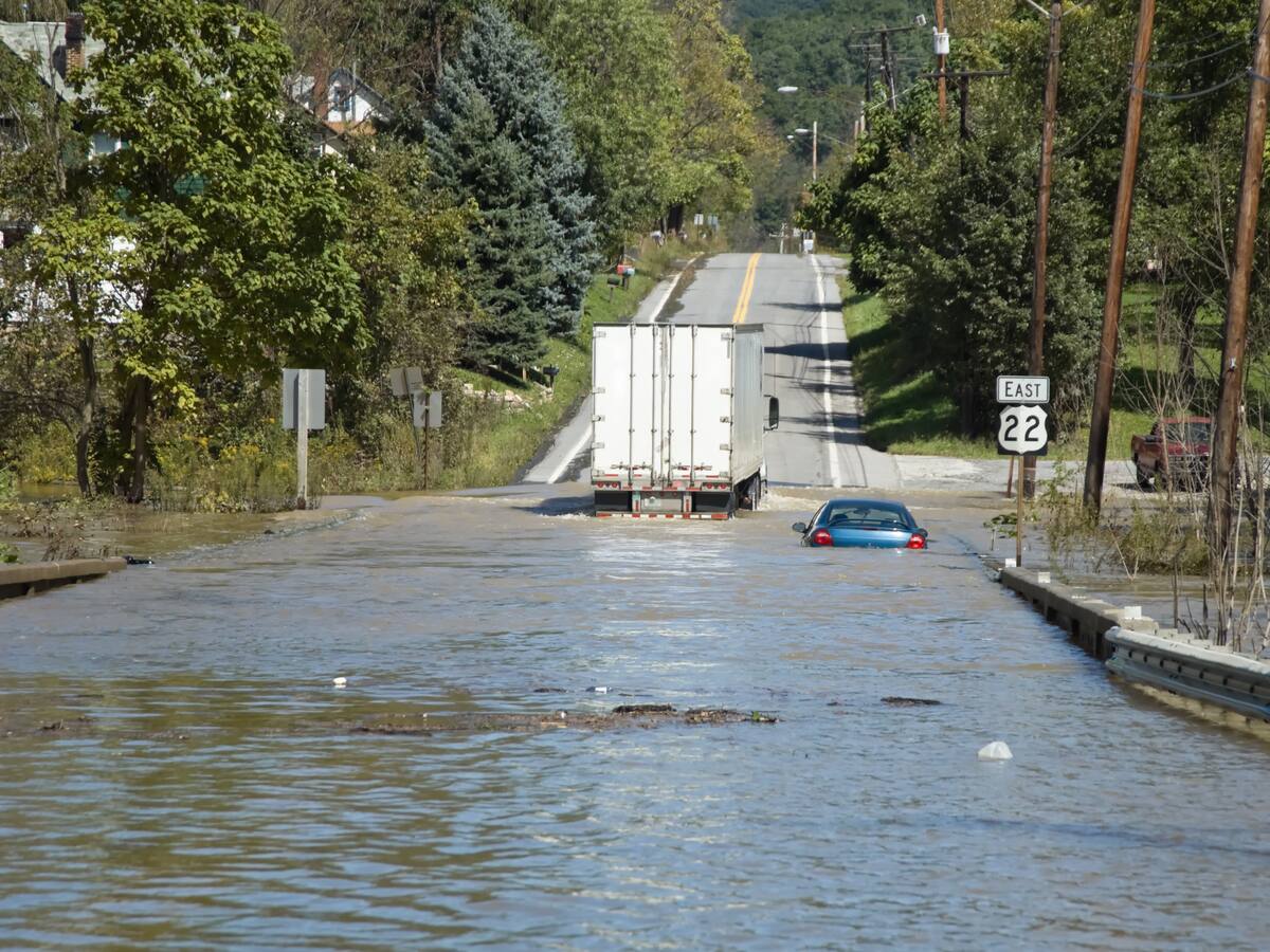 Crisis climática no cesa y mantiene en alerta a EE.UU. con olas de calor e inundaciones