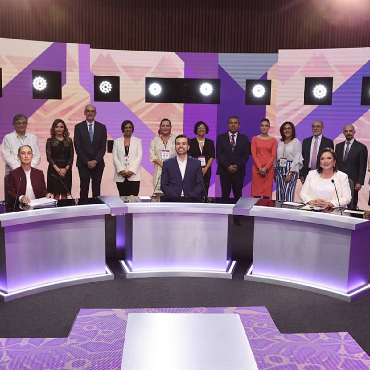 Sheinbaum y Gálvez concentran primer debate presidencial en fuertes acusaciones
