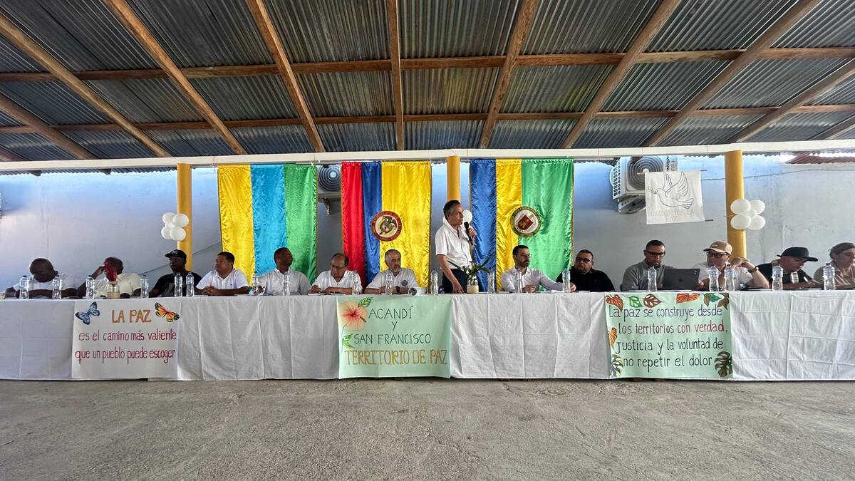 Delegaciones del Gobierno y Clan del Golfo tienen su primer cara a cara con autoridades del Chocó