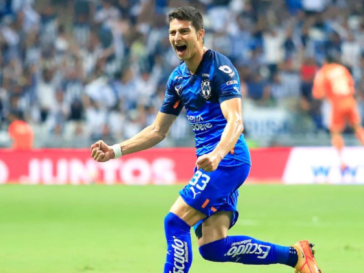 Stefan Medina marcó golazo para abrir la victoria de Monterrey ante América