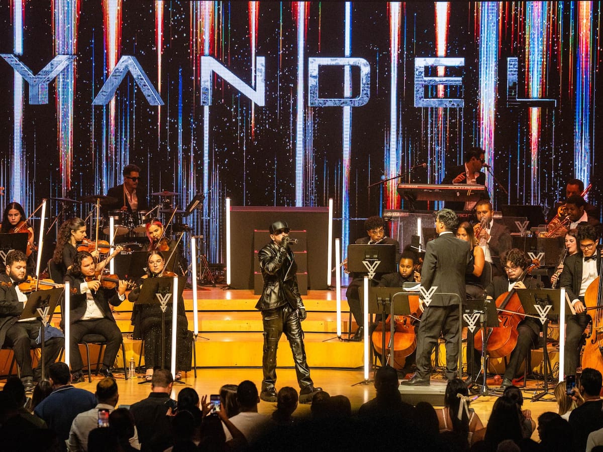 El perreo se viste de gala con Yandel Sinfónico