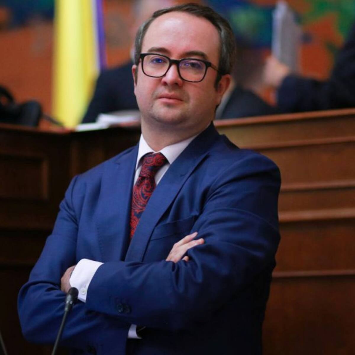 ¿Persecución a uribistas? Ciro Ramírez acusa al Gobierno por despidos en Ministerios