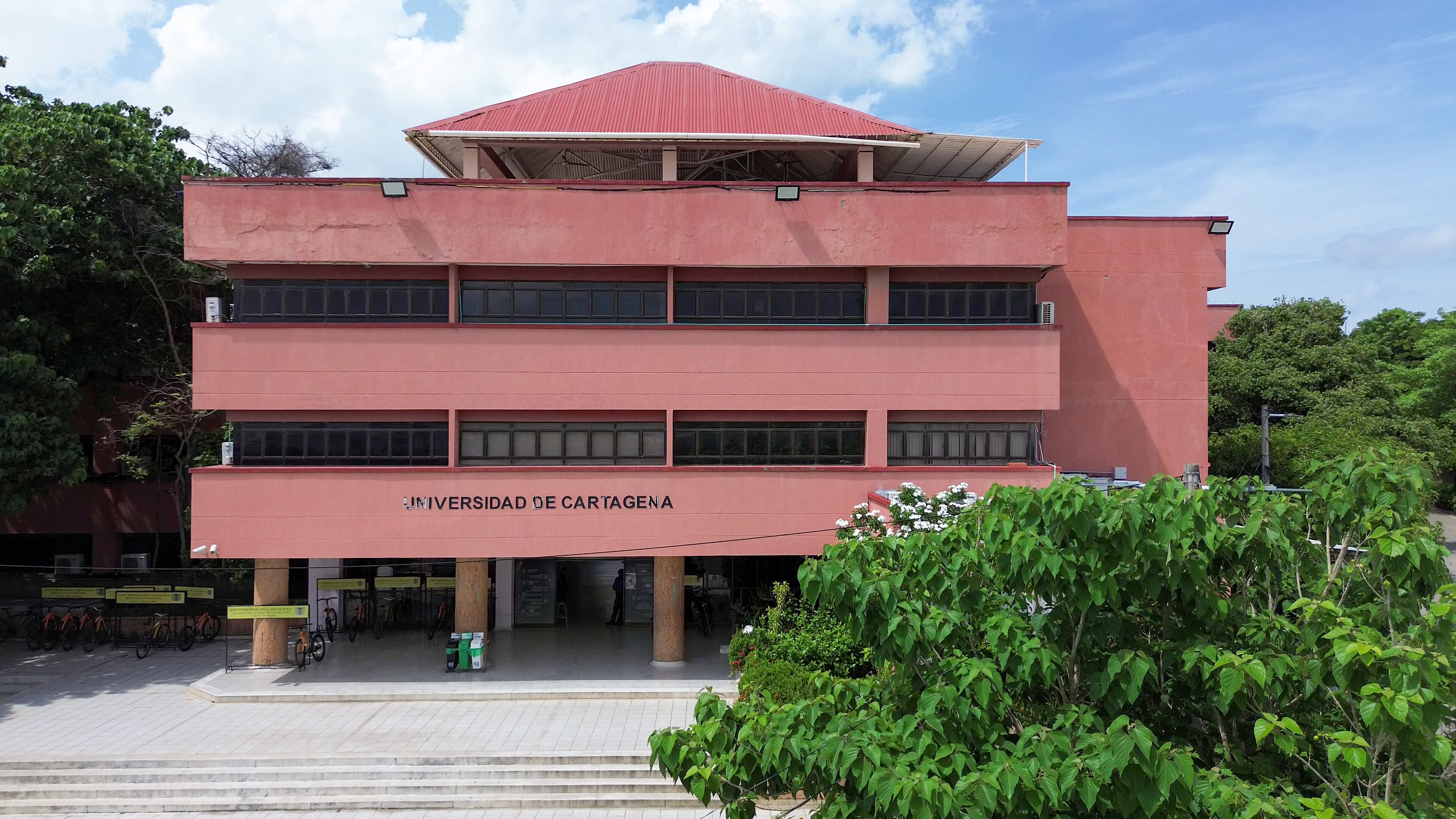 Unicartagena con dos nuevos programas de posgrado: una Maestría y un Doctorado