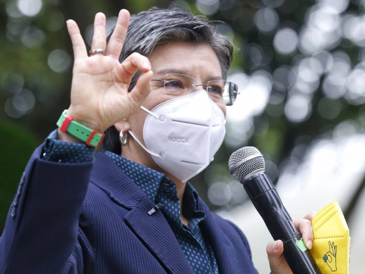 “Ni hacen, ni dejan hacer”: Claudia López