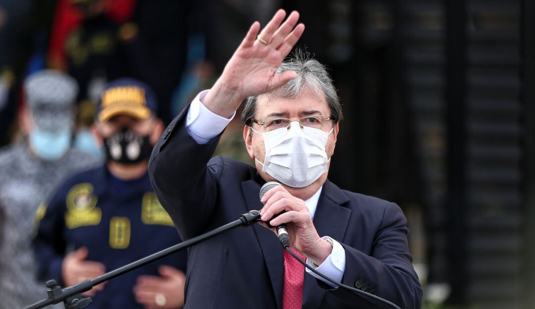 El ministro de defensa, Carlos Holmes Trujillo, falleció en la madrugada del 26 de enero del 2021