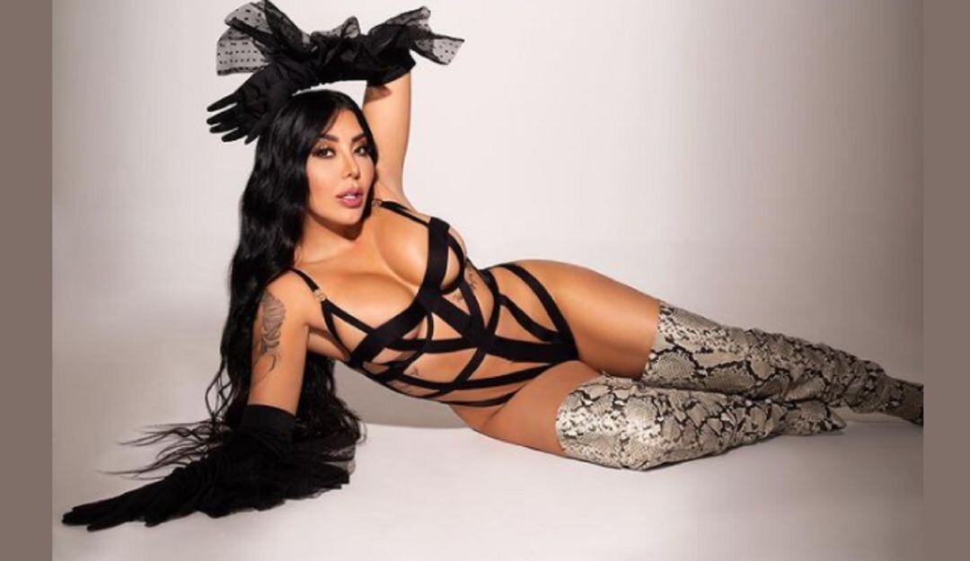 ¿Despertó malos pensamientos? Marcela Reyes posó en lencería muy sexy