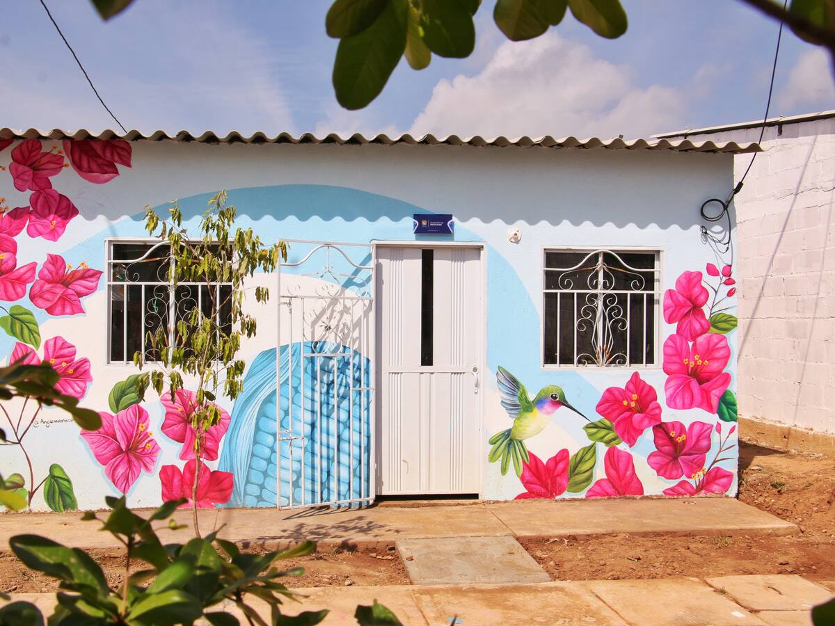 Gobernador Yamil Arana entregó 31 casas en San Cristóbal: barrio era asentamiento de cambuches