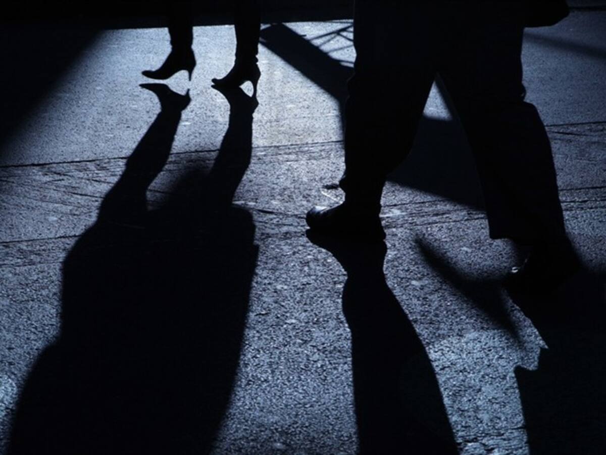 Escalofriante: empresaria denuncia que un hombre insiste en que ella es su esposa