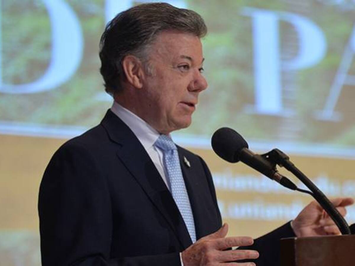 Santos agradeció al papa por mensaje de paz para Colombia