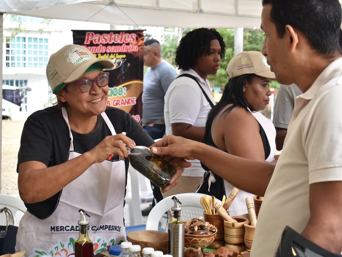 Mercados campesinos de la Alcaldía de Cartagena conectan el campo con las familias