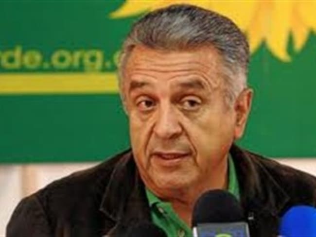 Lucho Garzón pidió respeto por los derechos del alcalde Petro