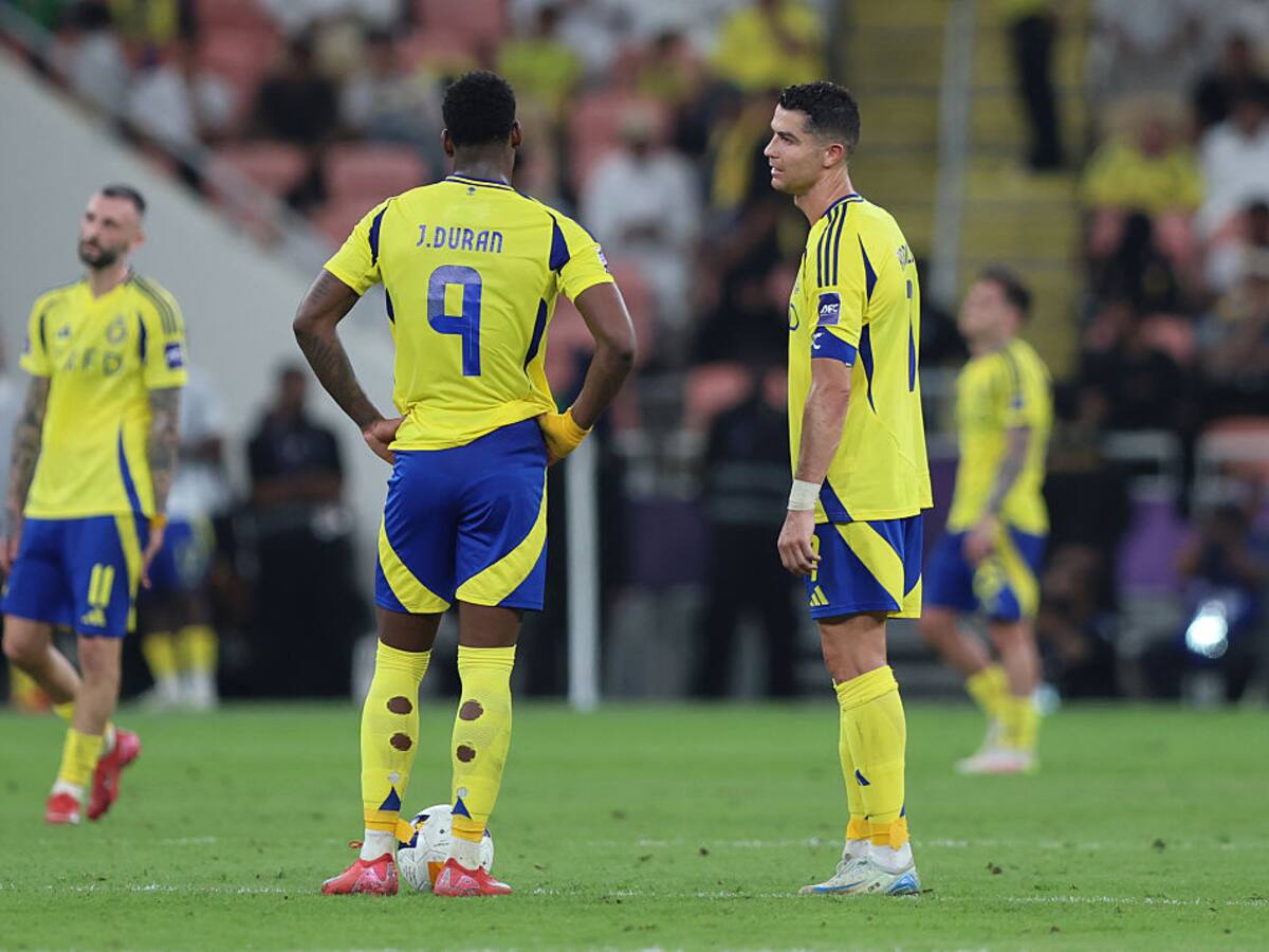 Jhon Durán rompe en llanto tras eliminación de Al Nassr en Champions de Asia: vea el triste momento