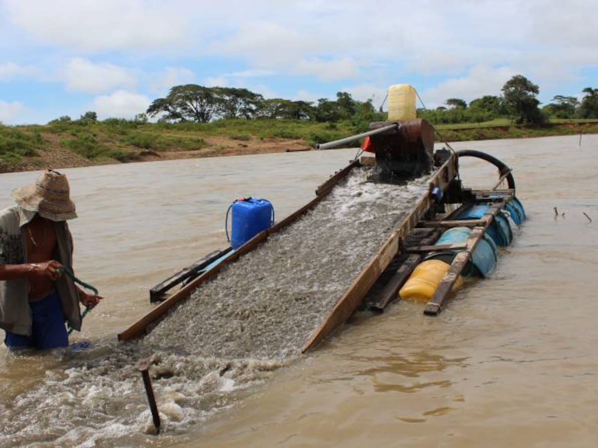 Denuncian amenazas a manifestantes del paro minero en Caucasia