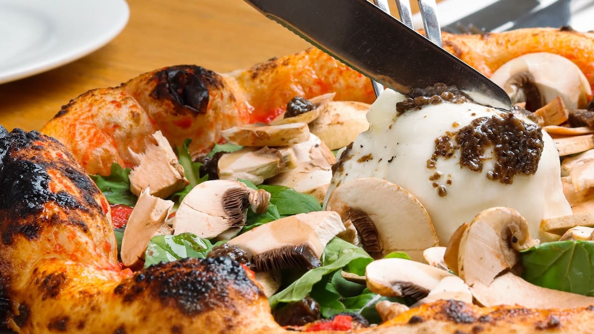 Amalfitana lleva la auténtica pizza napolitana a Bogotá