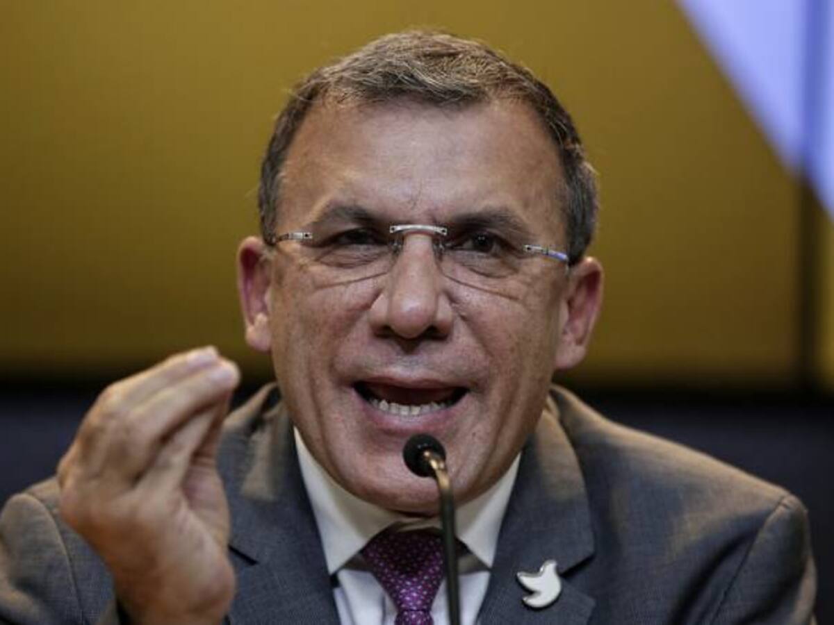 Roy Barreras acusa a Cambio Radical de inhabilitar opositores políticos