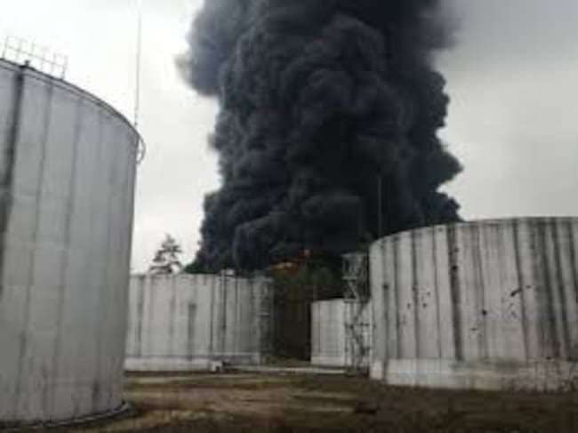 Incendio en central nuclear ucraniana de Zaporiyia, descartan "impacto" para la seguridad