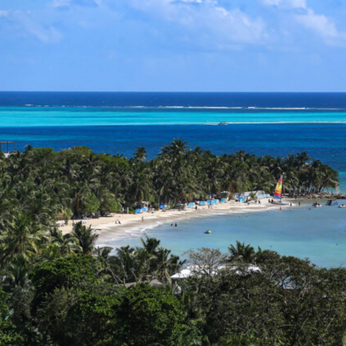 Mejor playa para ir con niños en vacaciones de fin de año 2025: arena blanca y aguas cristalinas