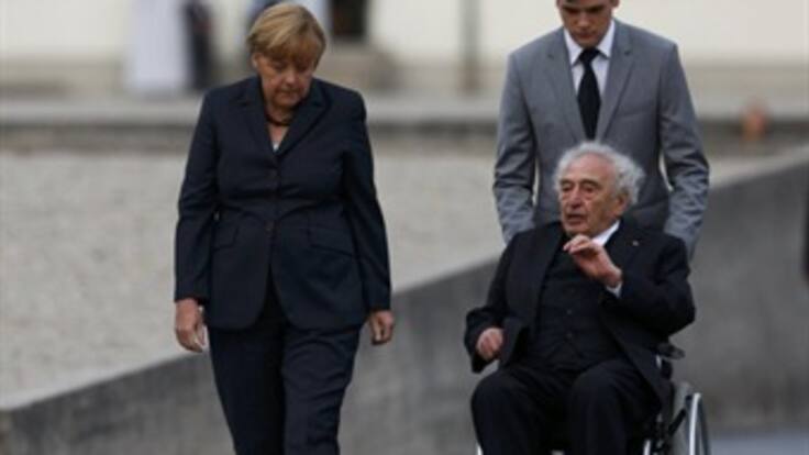 La visita "histórica" de Angela Merkel al campo de concentración de Dachau