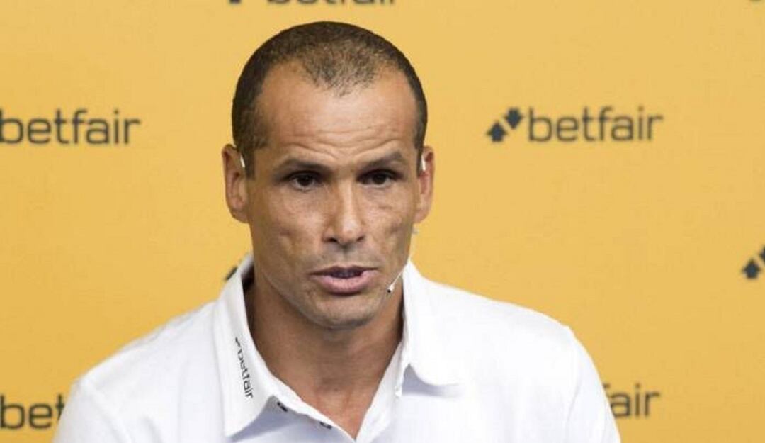 Rivaldo, campeón del mundo con Brasil en Corea y Japón 2002.