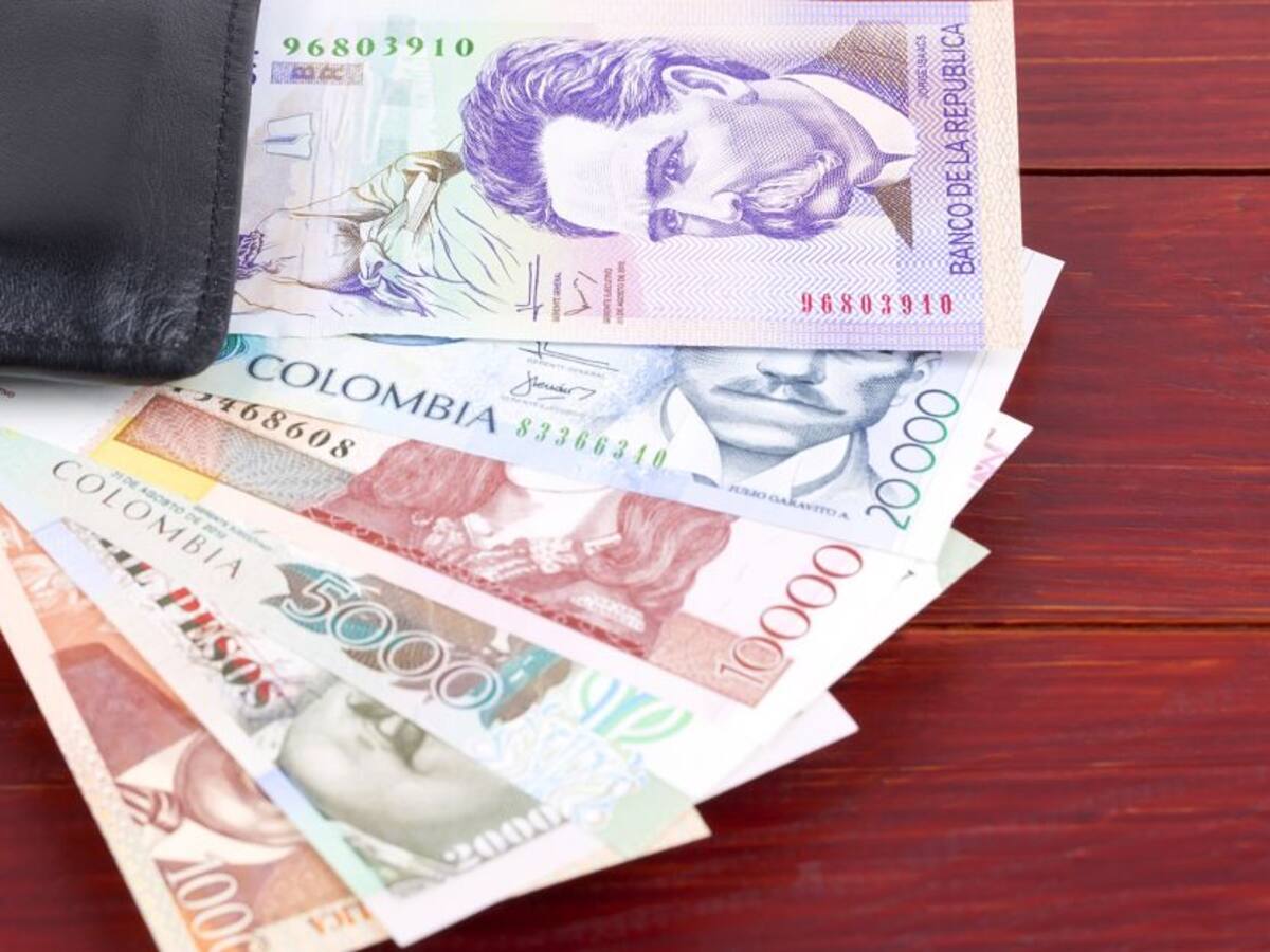 Colombianos tendrían que pagar más impuestos por subsidio a pensiones altas