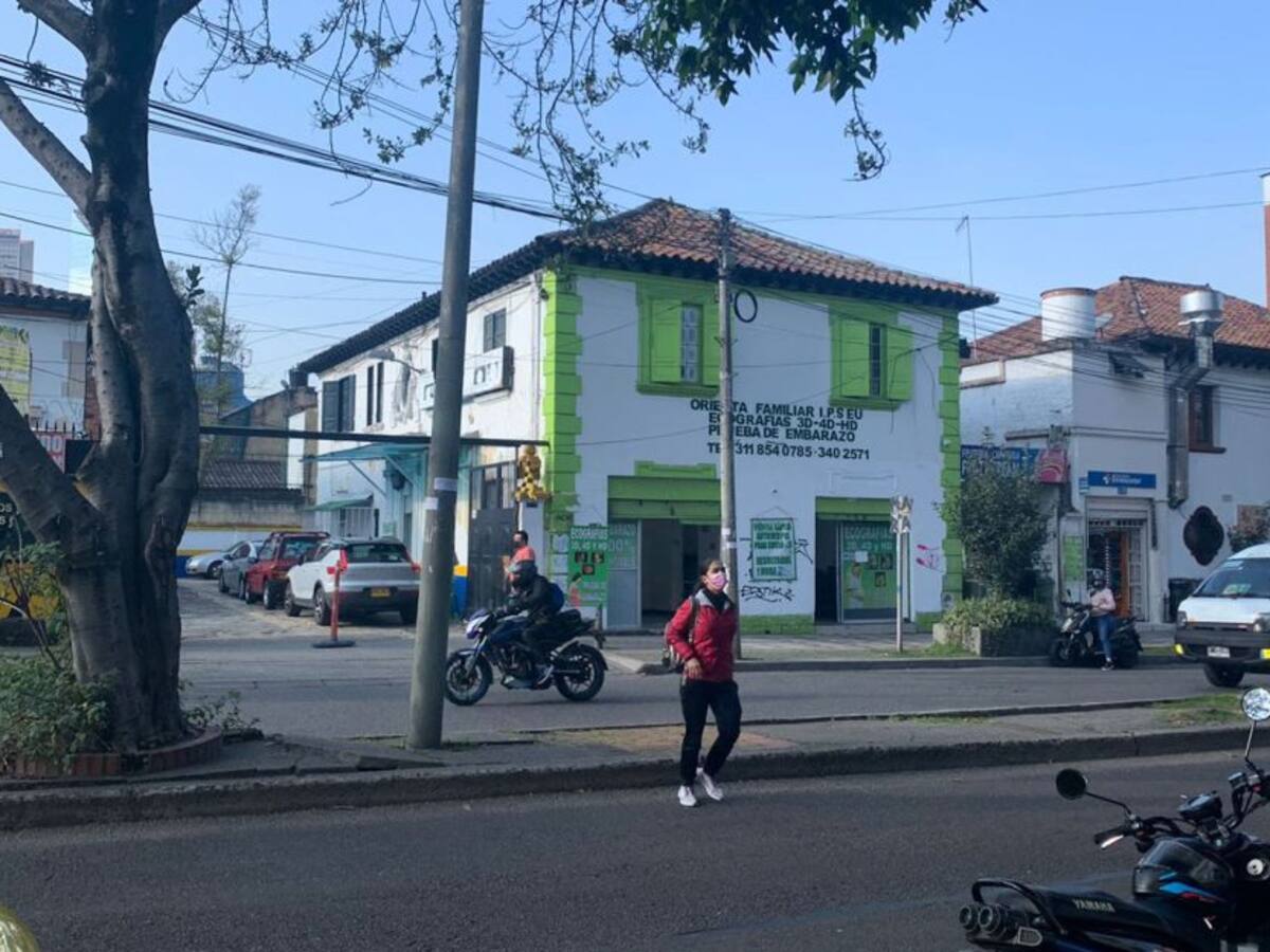 Investigan clínicas que practican abortos presuntamente ilegales en Bogotá