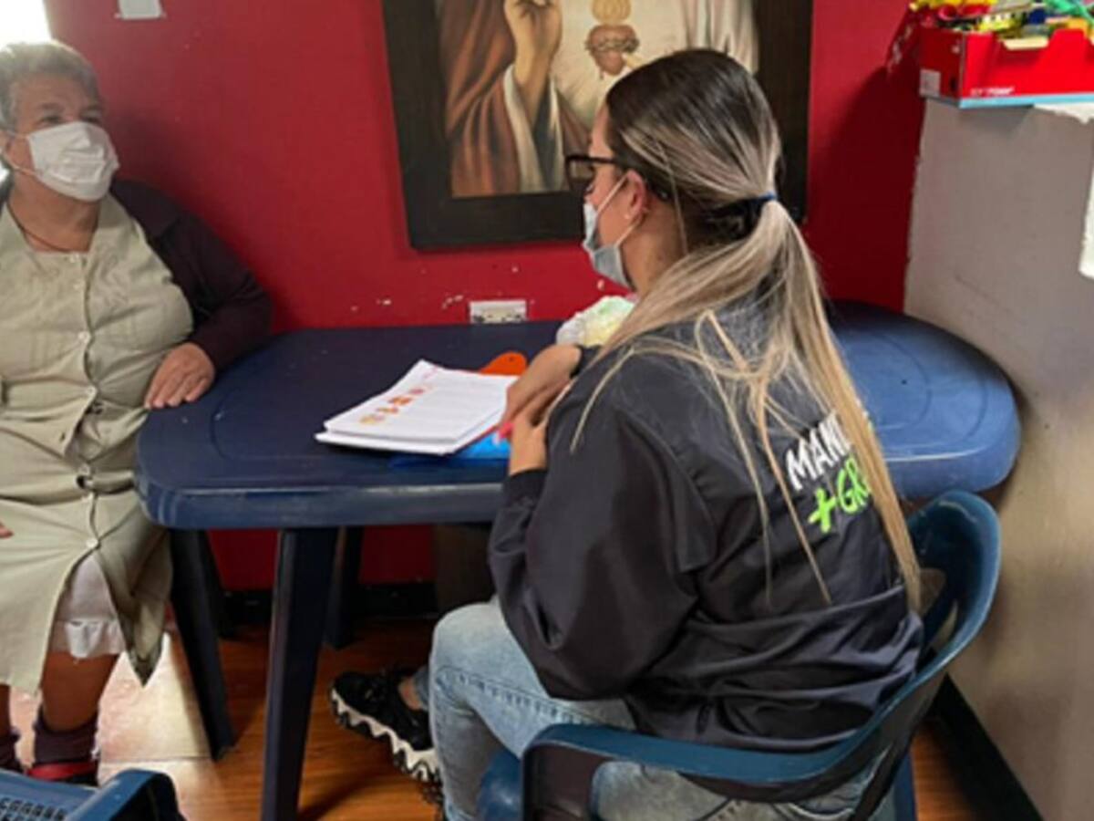 Víctimas del conflicto armado reciben apoyo y rehabilitación de la alcaldía