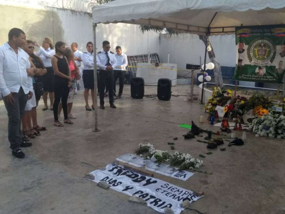 Policía herido en atentado a CAI de Barranquilla aun espera su prótesis