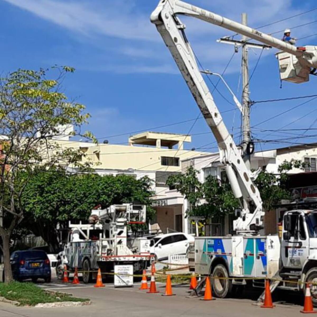 Respaldan demanda de nulidad a resolución del aumento de tarifa de energía