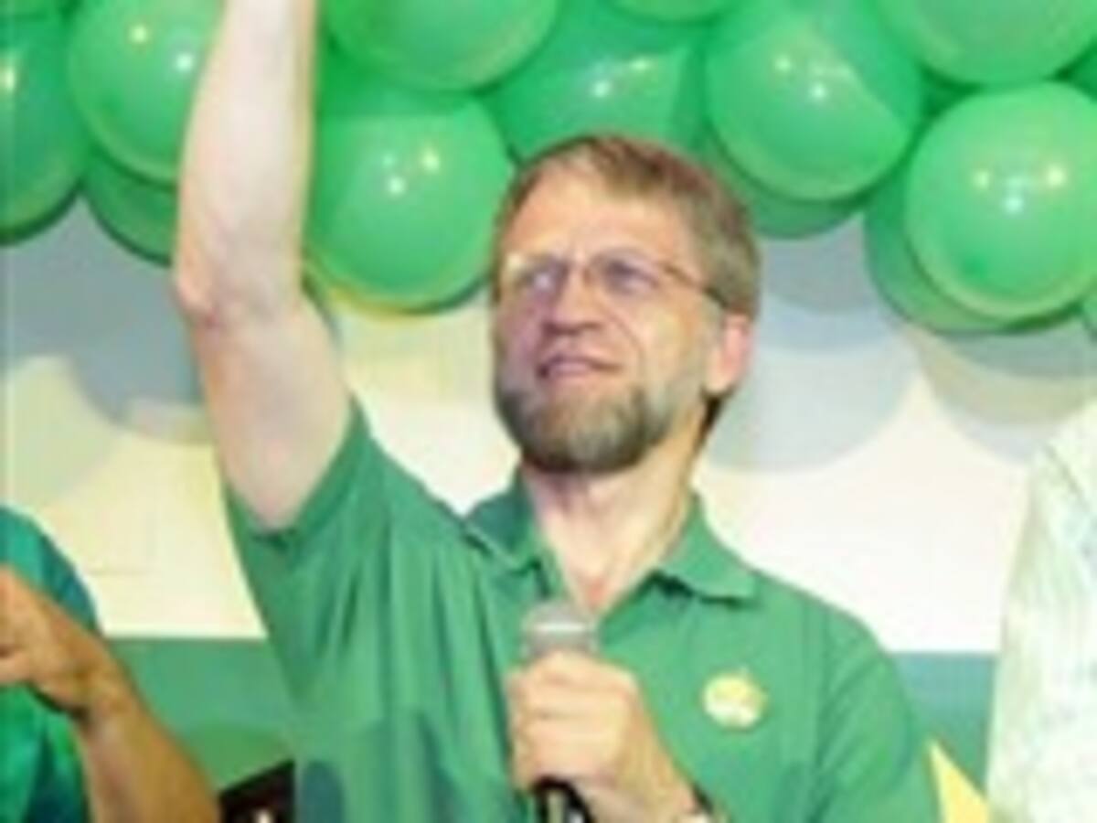 Antanas Mockus es declarado candidato oficial del Partido Verde