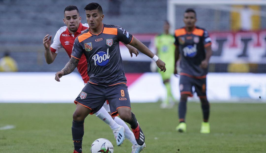 Cruzeiro confirmó la llegada del colombiano Yeison Guzmán