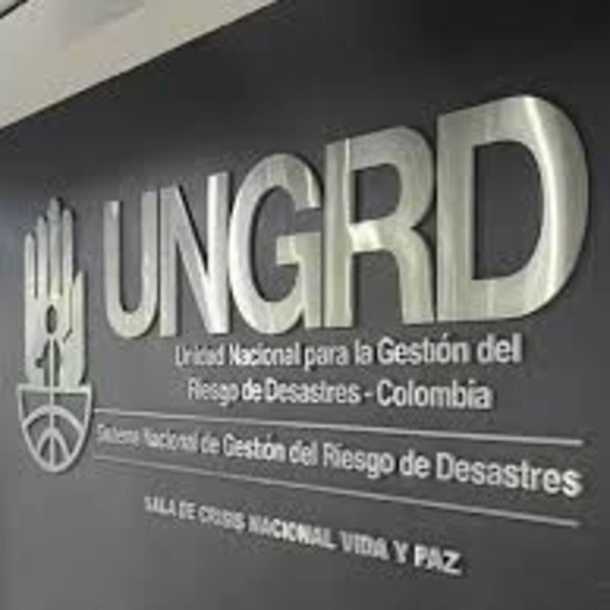 Colombia enviará equipo élite para apoyar a Chile en la extinción de incendios forestales