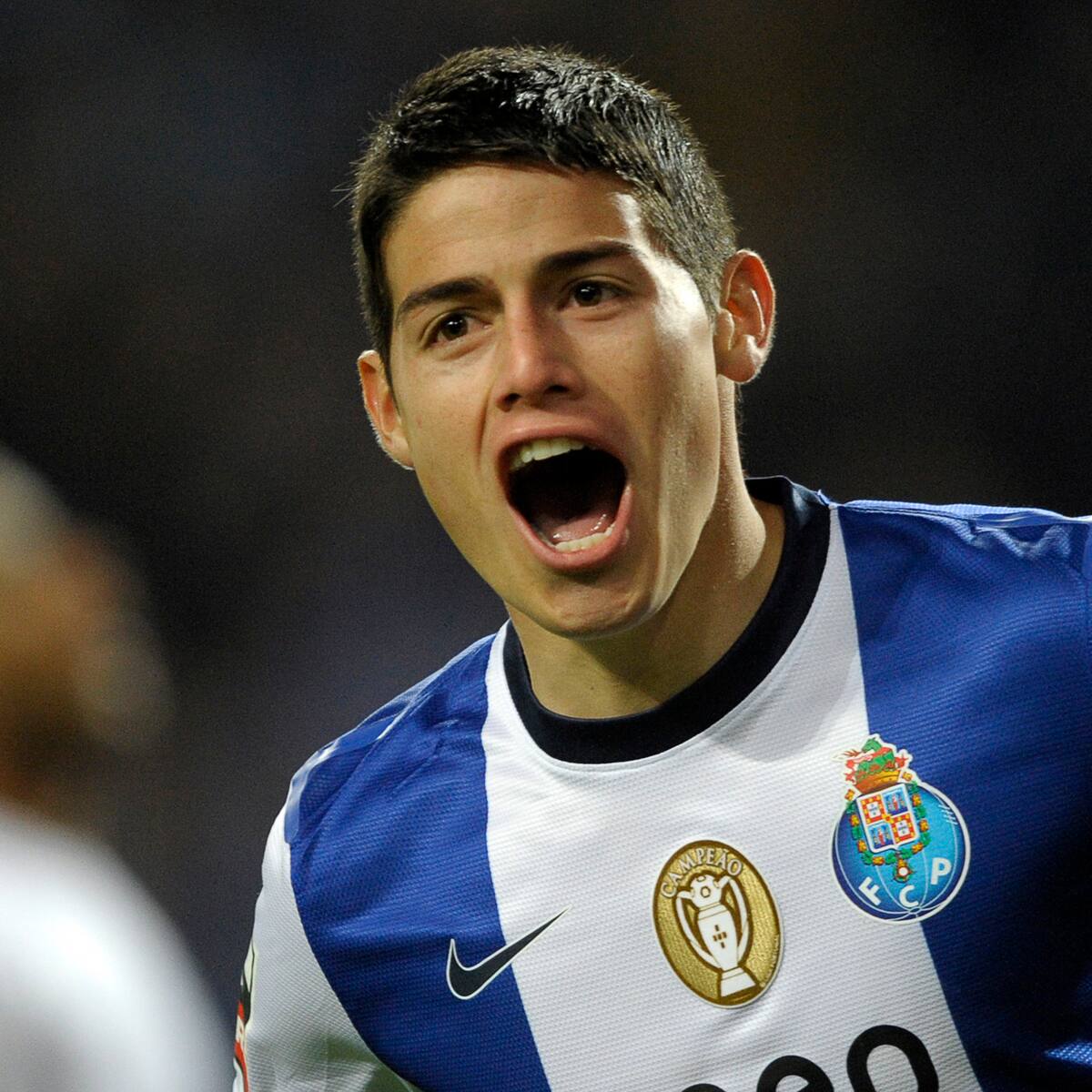 Prensa de Portugal califica fichaje de James al Porto como “casi imposible”: las razones