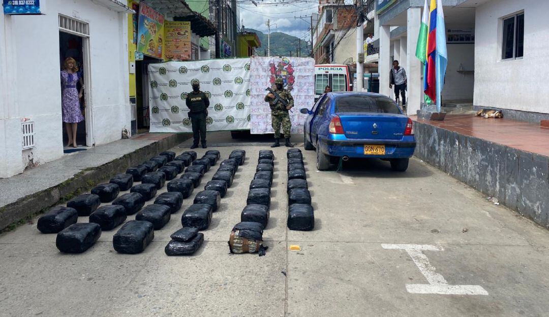 Bandas del narcotráfico continúan utilizando vías del Huila como corredor estratégico de transporte de alcaloides.