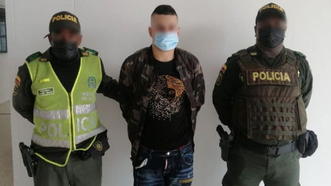 ‘El Cristian’ 29 años fue detenido en la séptima etapa del barrio Nuevo Bosque al ser requerido por porte ilegal de armas de fuego